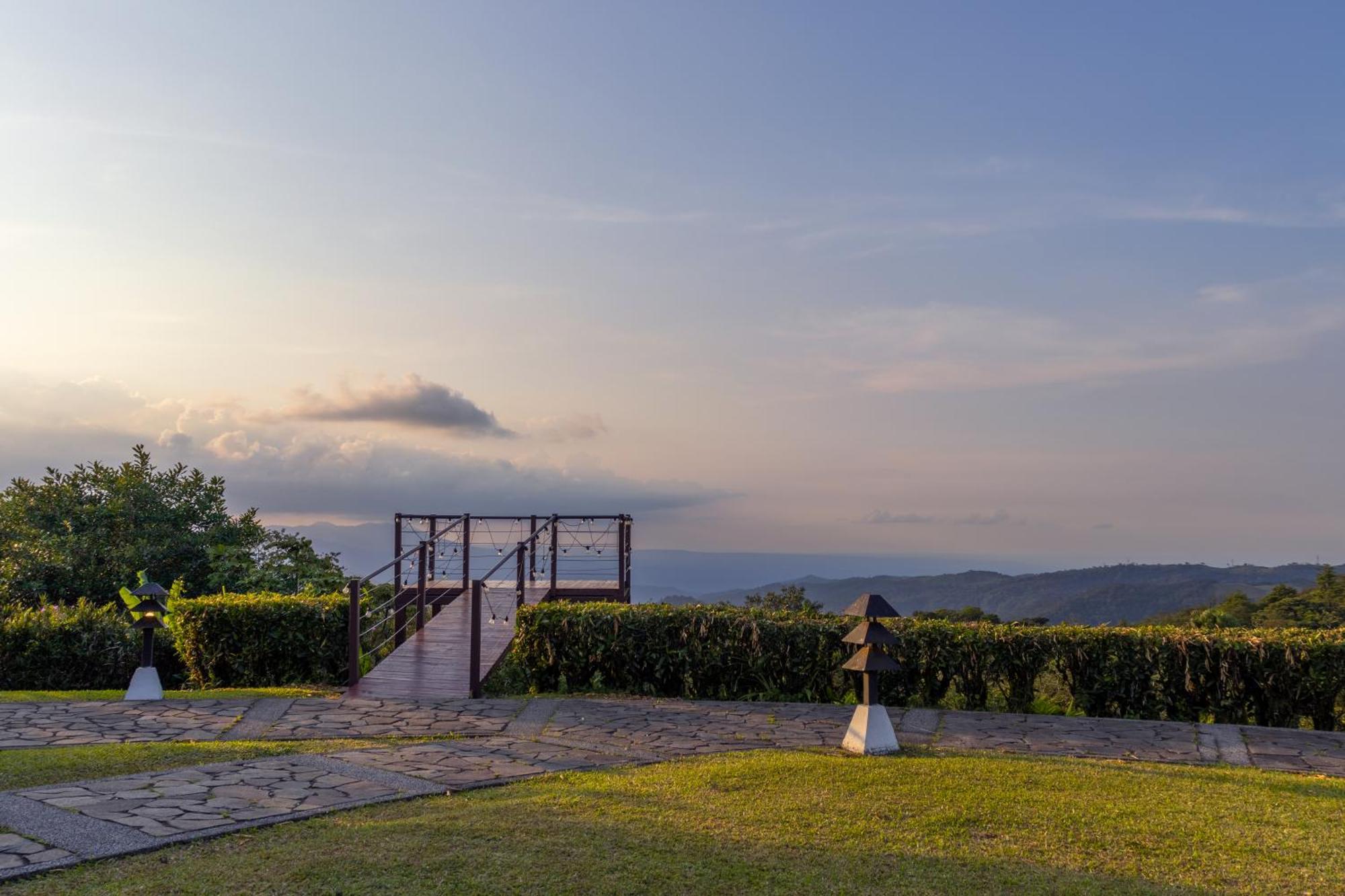 Villa Blanca Cloud Forest Hotel & Retreat San Ramón 외부 사진